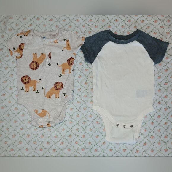Old Navy Size 3-6 Months Onesies 2 Piece Bundle - Picture 1 of 3